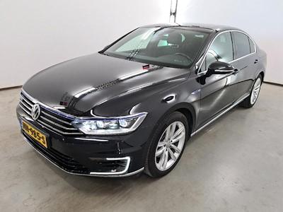 VOLKSWAGEN PASSAT 2015 wvwzzz3czge083391