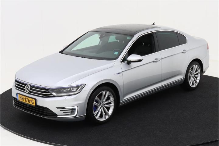 VOLKSWAGEN PASSAT 2015 wvwzzz3czge083548