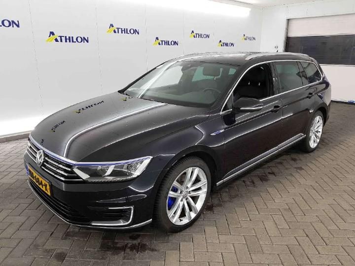 VOLKSWAGEN PASSAT 2015 wvwzzz3czge083684