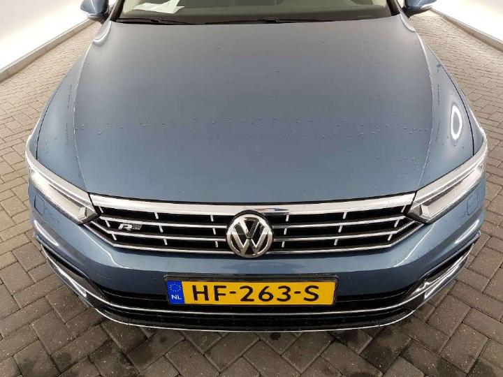 VOLKSWAGEN PASSAT 2015 wvwzzz3czge085166