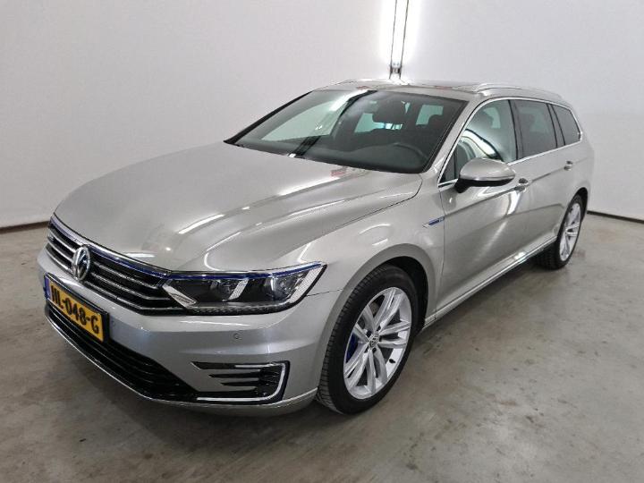 VOLKSWAGEN PASSAT 2015 wvwzzz3czge090306