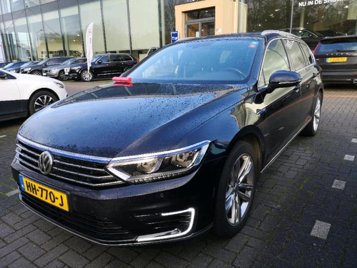 VOLKSWAGEN PASSAT 2015 wvwzzz3czge091354