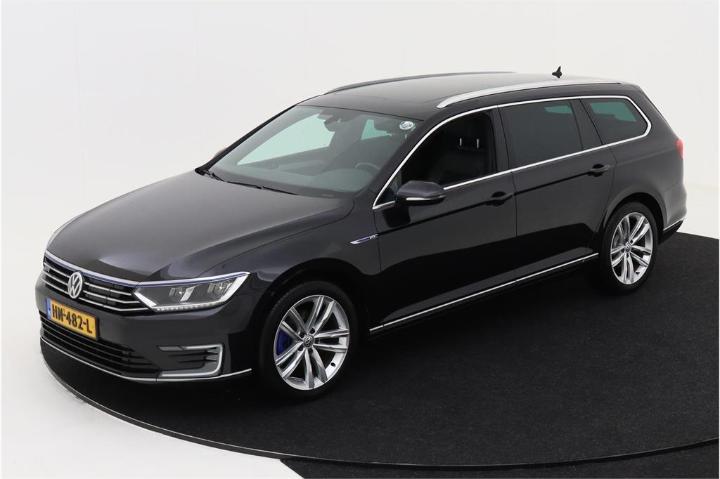 VOLKSWAGEN PASSAT 2015 wvwzzz3czge091420