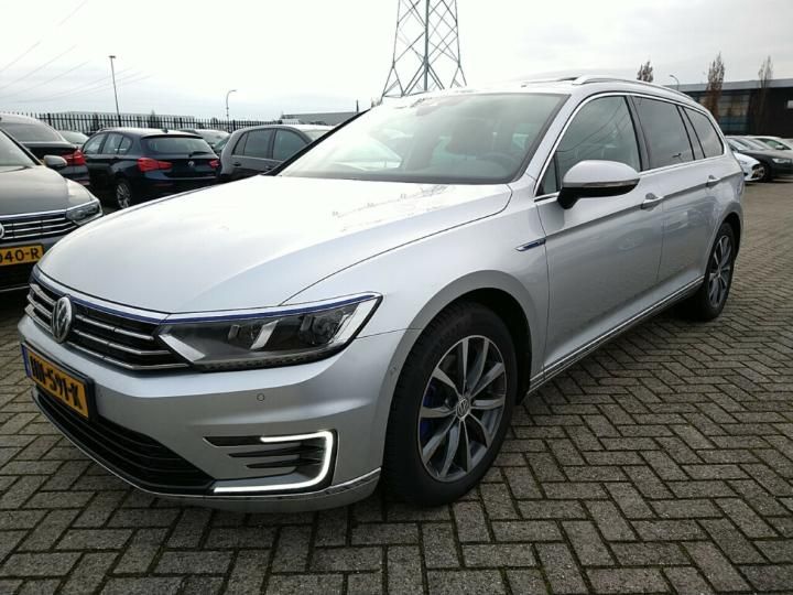 VOLKSWAGEN PASSAT 2015 wvwzzz3czge091447