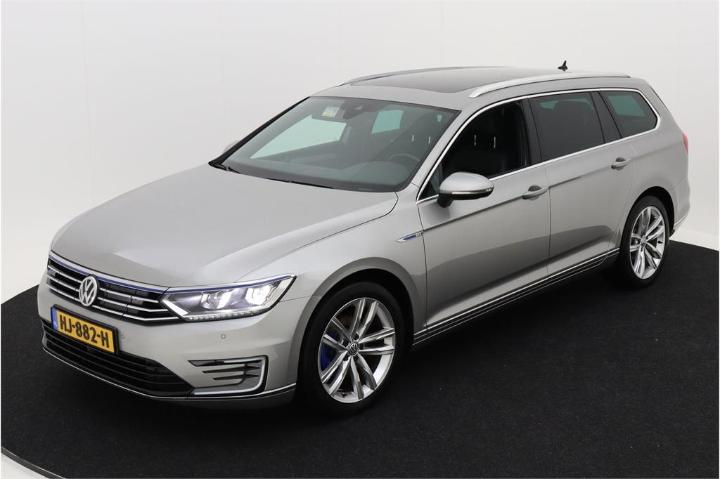 VOLKSWAGEN PASSAT 2015 wvwzzz3czge091672