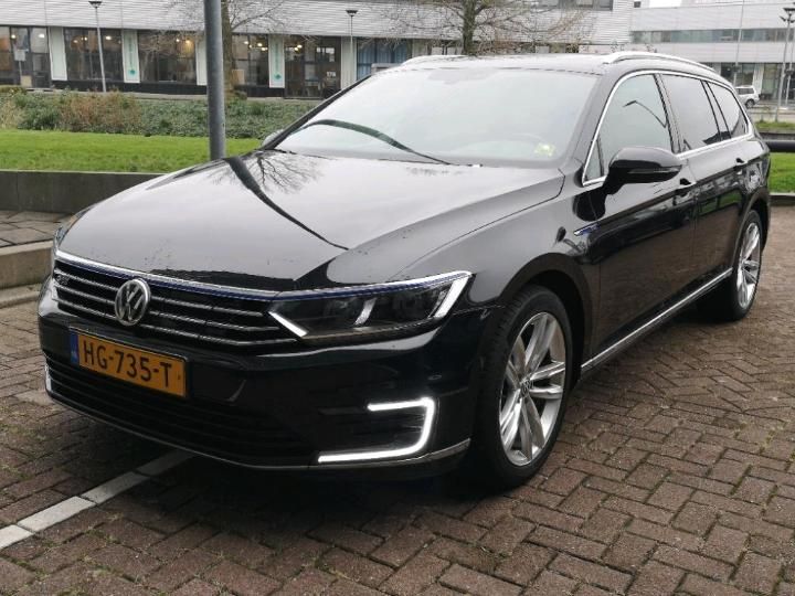 VOLKSWAGEN PASSAT 2015 wvwzzz3czge092206