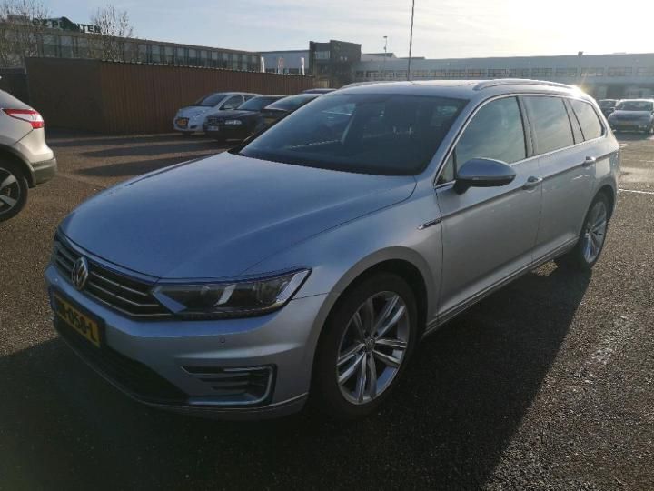 VOLKSWAGEN PASSAT 2015 wvwzzz3czge092399