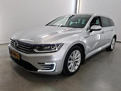 VOLKSWAGEN PASSAT 2015 wvwzzz3czge092609