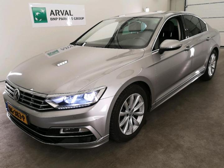 VOLKSWAGEN PASSAT 2015 wvwzzz3czge093330