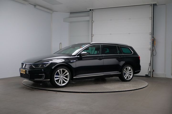 VOLKSWAGEN PASSAT 2015 wvwzzz3czge094487