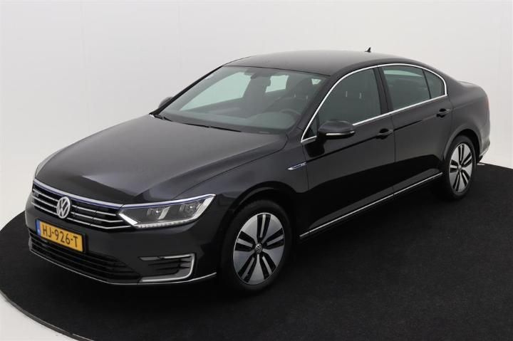 VOLKSWAGEN PASSAT 2015 wvwzzz3czge094906