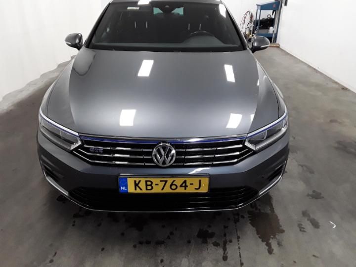 VOLKSWAGEN PASSAT 2015 wvwzzz3czge094927