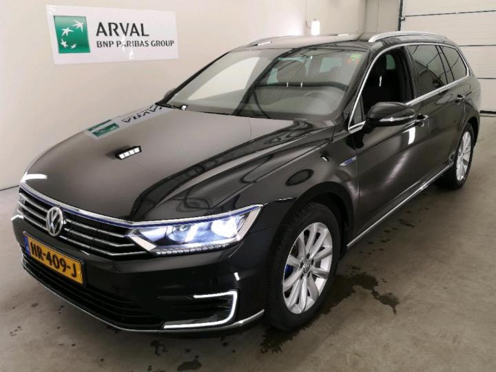 VOLKSWAGEN PASSAT 2015 wvwzzz3czge095335