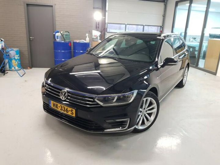 VOLKSWAGEN PASSAT 2015 wvwzzz3czge095636