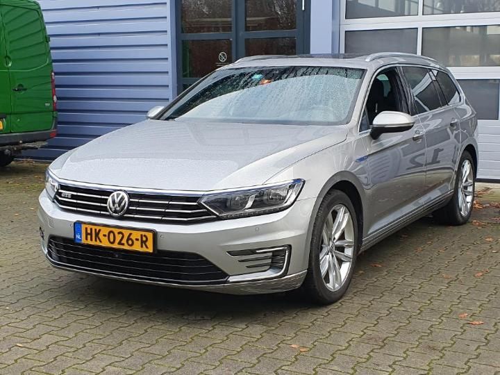 VOLKSWAGEN PASSAT 2015 wvwzzz3czge103539