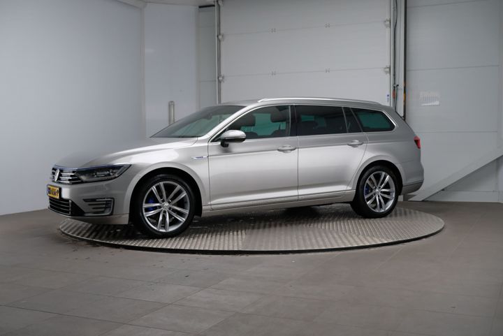 VOLKSWAGEN PASSAT 2015 wvwzzz3czge103944