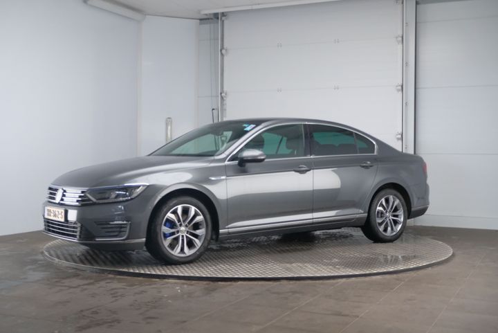 VOLKSWAGEN PASSAT 2015 wvwzzz3czge104369