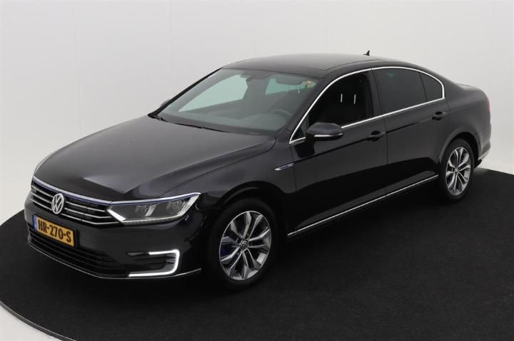 VOLKSWAGEN PASSAT 2015 wvwzzz3czge104920