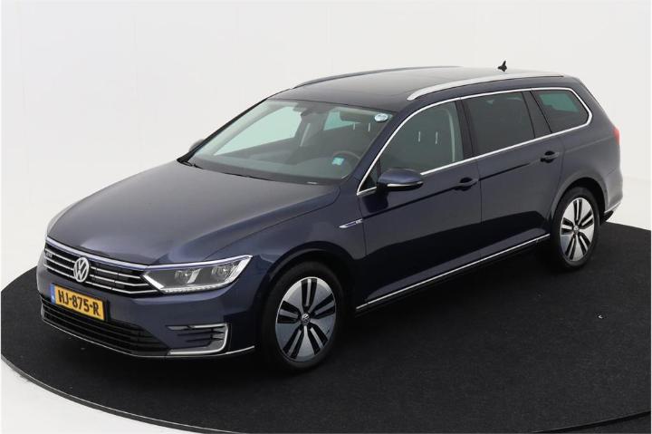 VOLKSWAGEN PASSAT 2015 wvwzzz3czge106862