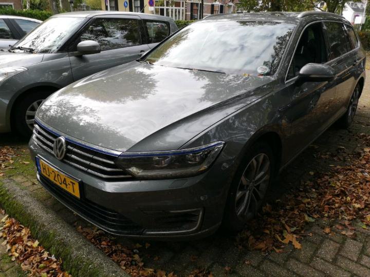 VOLKSWAGEN PASSAT 2015 wvwzzz3czge107958