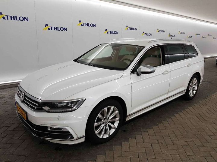 VOLKSWAGEN PASSAT 2015 wvwzzz3czge110873