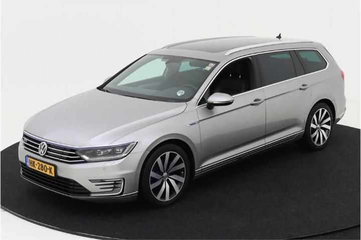 VOLKSWAGEN PASSAT 2015 wvwzzz3czge114686