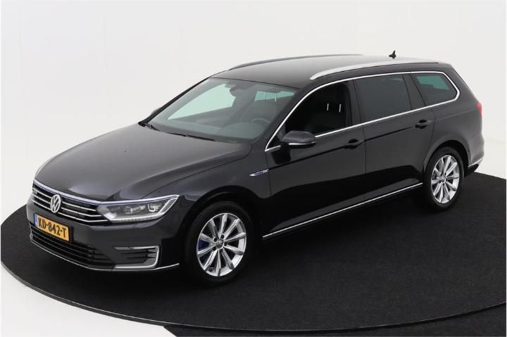 VOLKSWAGEN PASSAT 2015 wvwzzz3czge115003