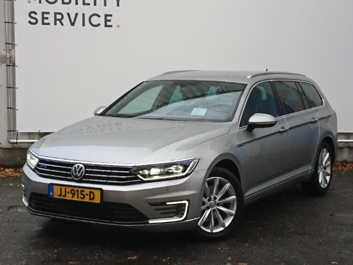 VOLKSWAGEN PASSAT 2015 wvwzzz3czge115865