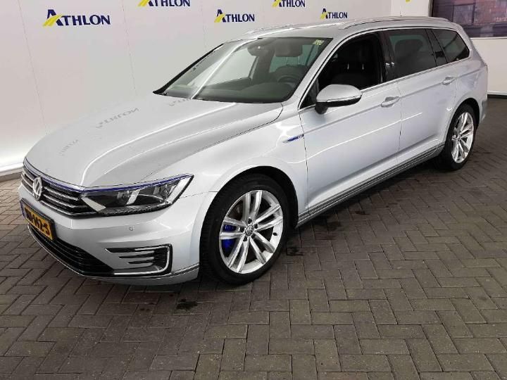 VOLKSWAGEN PASSAT 2015 wvwzzz3czge116942