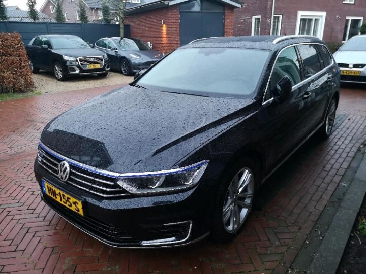 VOLKSWAGEN PASSAT 2015 wvwzzz3czge117068