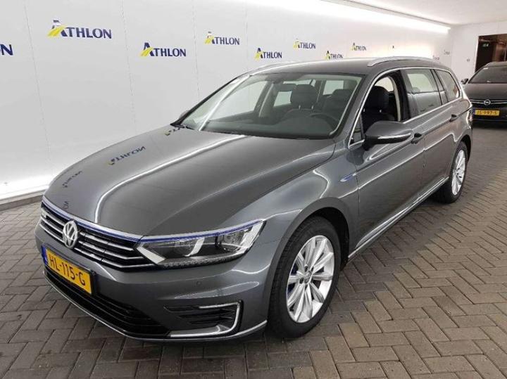 VOLKSWAGEN PASSAT 2015 wvwzzz3czge117092