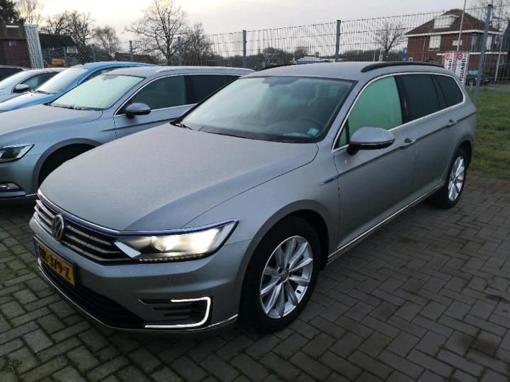 VOLKSWAGEN PASSAT 2015 wvwzzz3czge117305