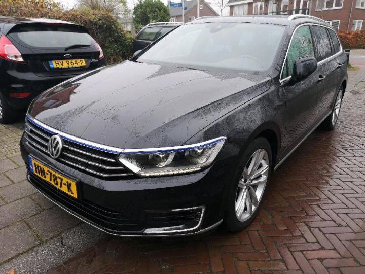 VOLKSWAGEN PASSAT 2015 wvwzzz3czge117314