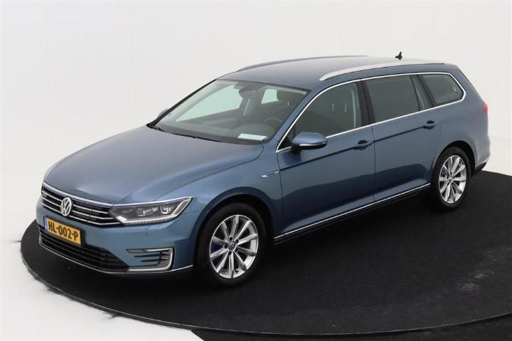 VOLKSWAGEN PASSAT 2015 wvwzzz3czge118576