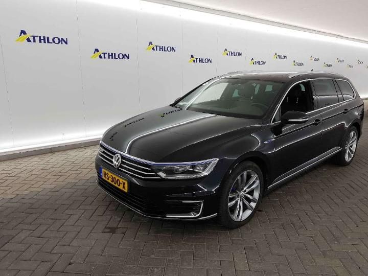 VOLKSWAGEN PASSAT 2015 wvwzzz3czge119301