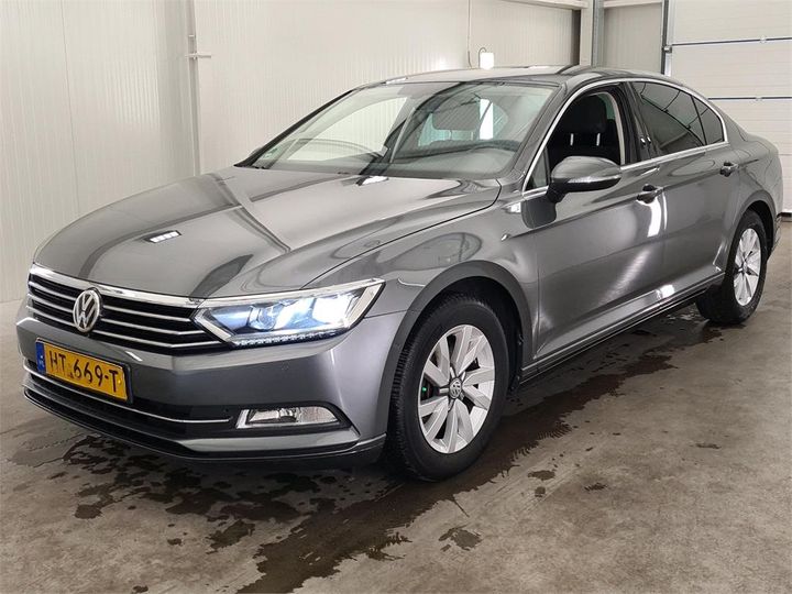 VOLKSWAGEN PASSAT 2016 wvwzzz3czge119348