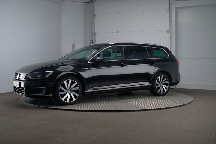 VOLKSWAGEN PASSAT 2015 wvwzzz3czge119688