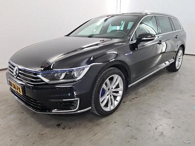 VOLKSWAGEN PASSAT 2015 wvwzzz3czge120189