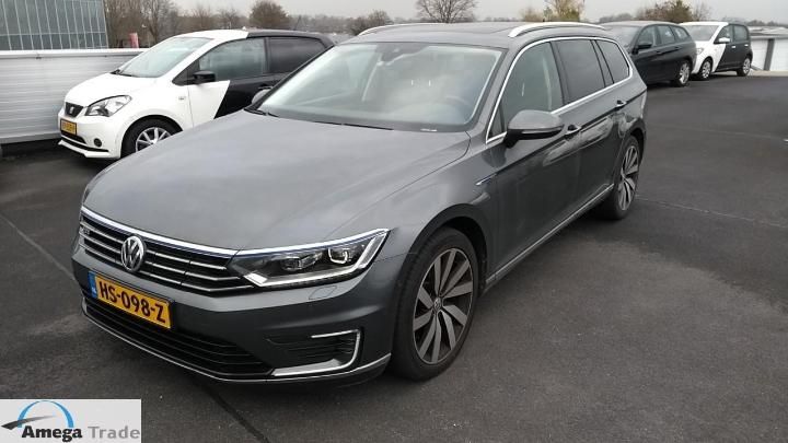 VOLKSWAGEN PASSAT 2015 wvwzzz3czge120264