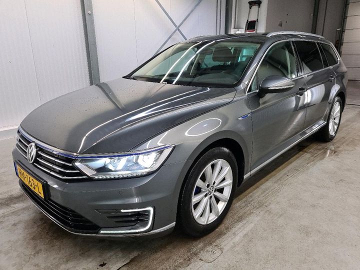 VOLKSWAGEN PASSAT 2015 wvwzzz3czge120564