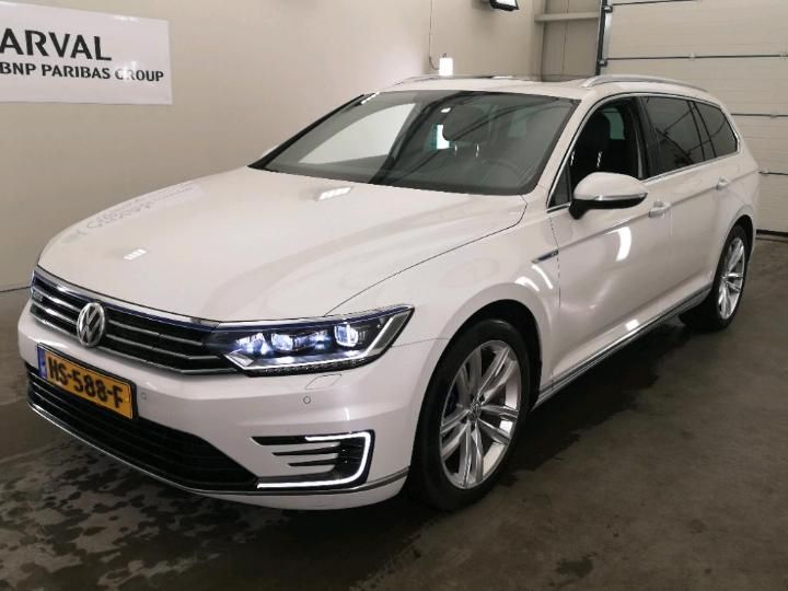 VOLKSWAGEN PASSAT 2015 wvwzzz3czge121161