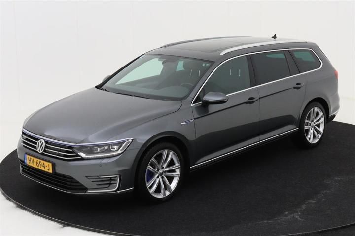 VOLKSWAGEN PASSAT 2015 wvwzzz3czge122680