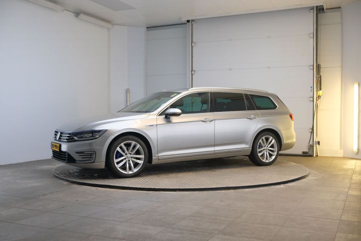 VOLKSWAGEN PASSAT 2015 wvwzzz3czge122870