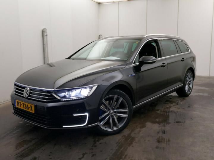 VOLKSWAGEN PASSAT 2015 wvwzzz3czge124620