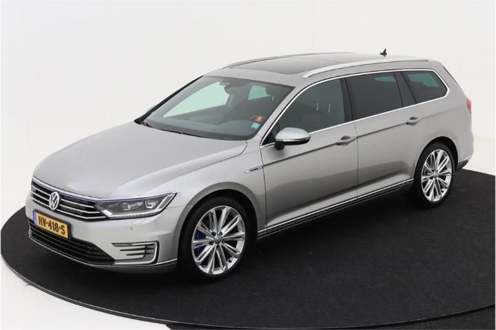 VOLKSWAGEN PASSAT 2015 wvwzzz3czge125380