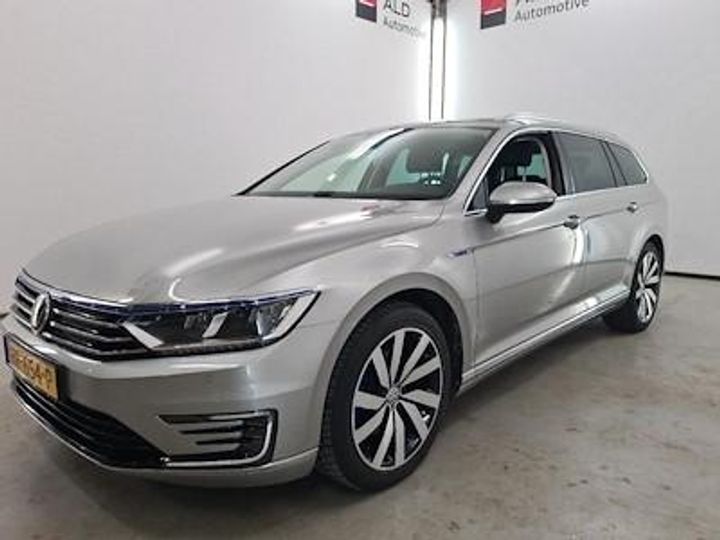 VOLKSWAGEN PASSAT 2015 wvwzzz3czge125912