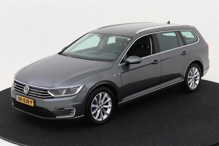 VOLKSWAGEN PASSAT 2015 wvwzzz3czge125957