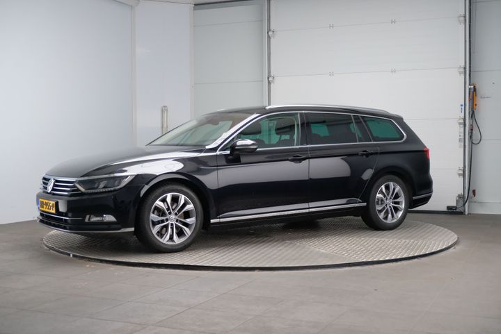 VOLKSWAGEN PASSAT 2015 wvwzzz3czge130469