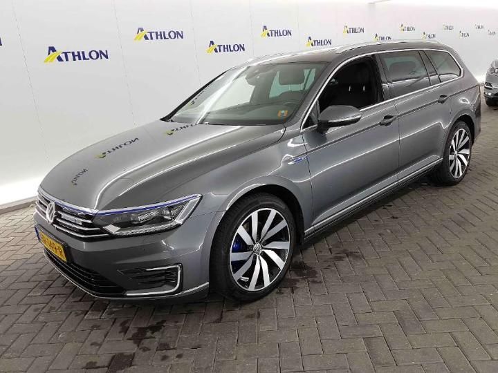 VOLKSWAGEN PASSAT 2015 wvwzzz3czge134202