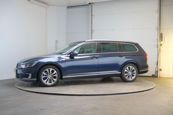 VOLKSWAGEN PASSAT 2015 wvwzzz3czge134337